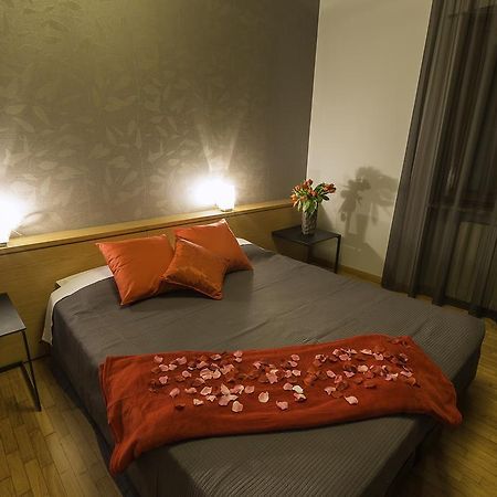 Capo Horn Hotel Boario Terme Eksteriør billede